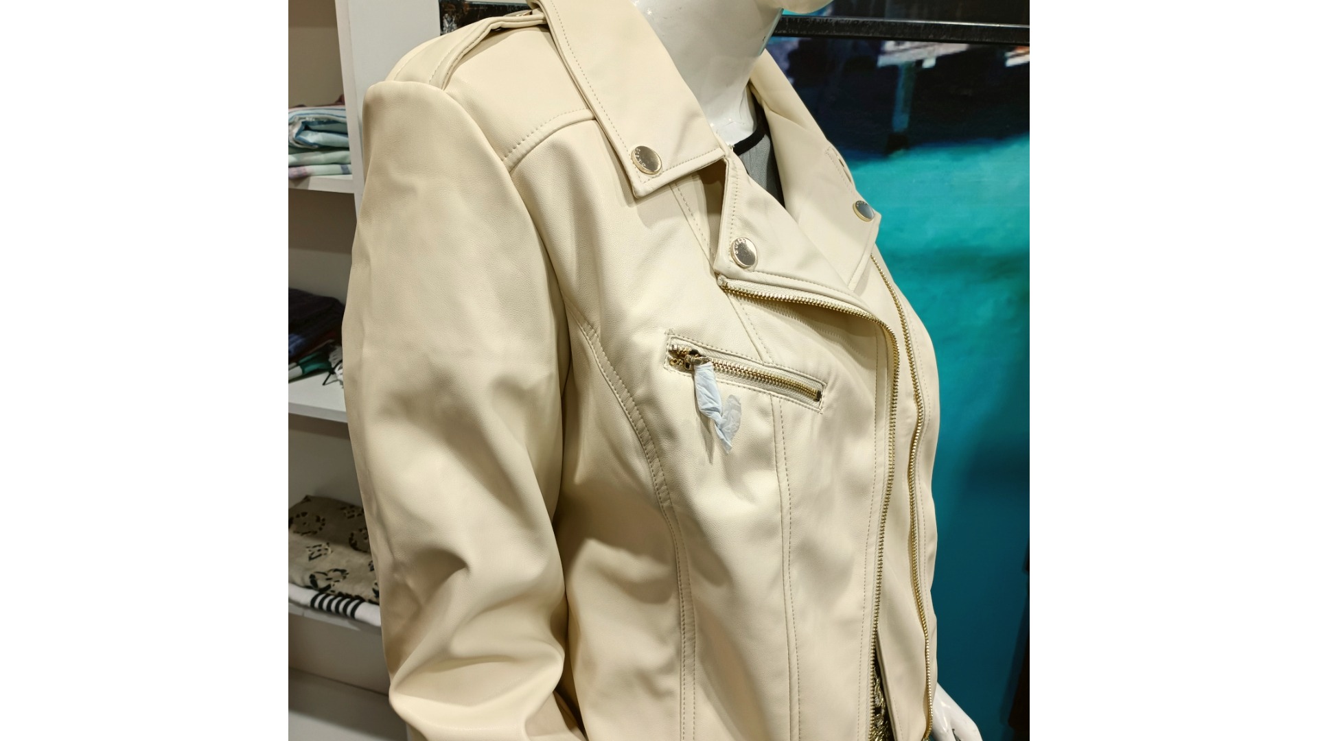 Jacket Guess Rachel Moto Pearl Oyster - Imagen 3