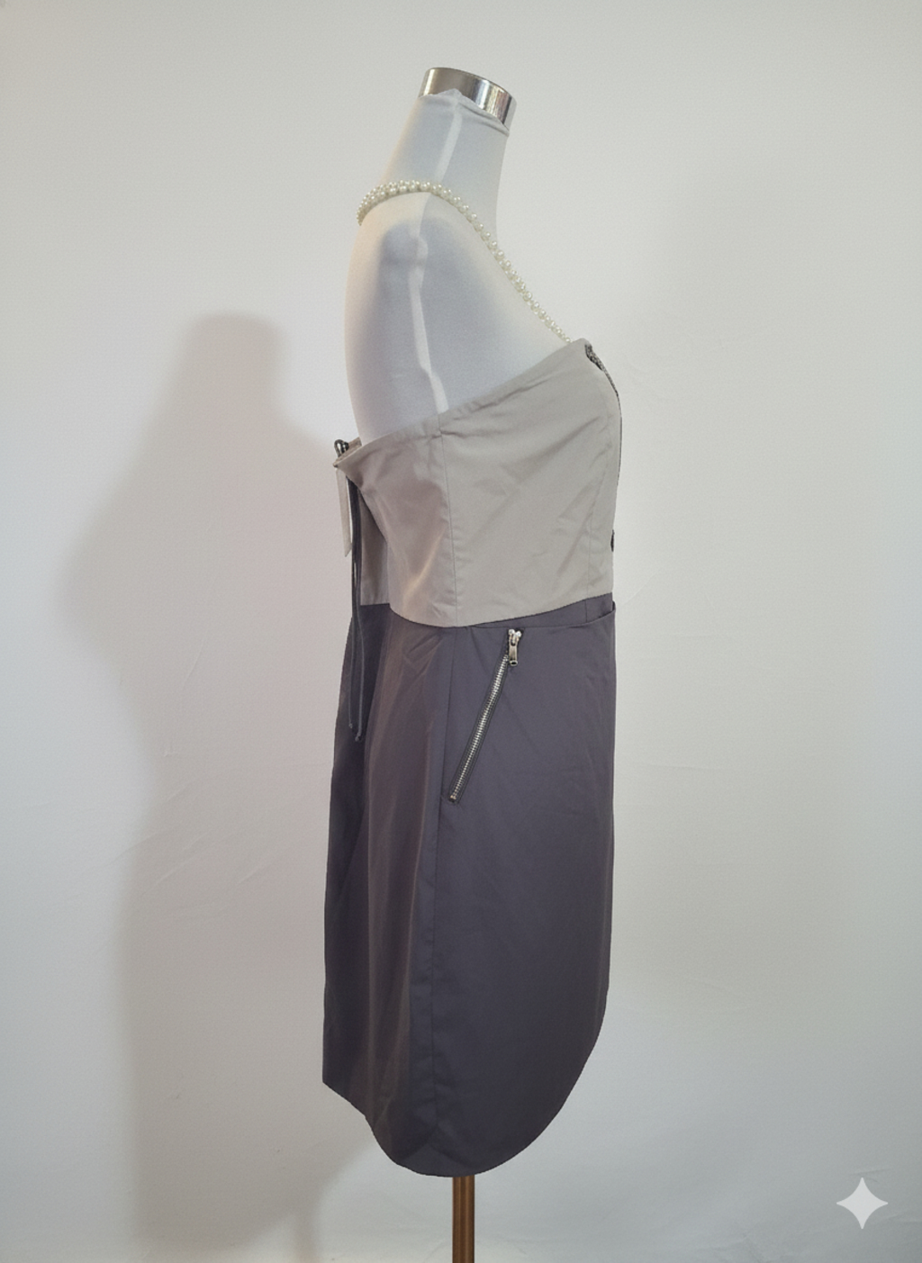 Vestido de Cóctel Bicolor con Pedrería (Color Plomo/Gris) - Imagen 2